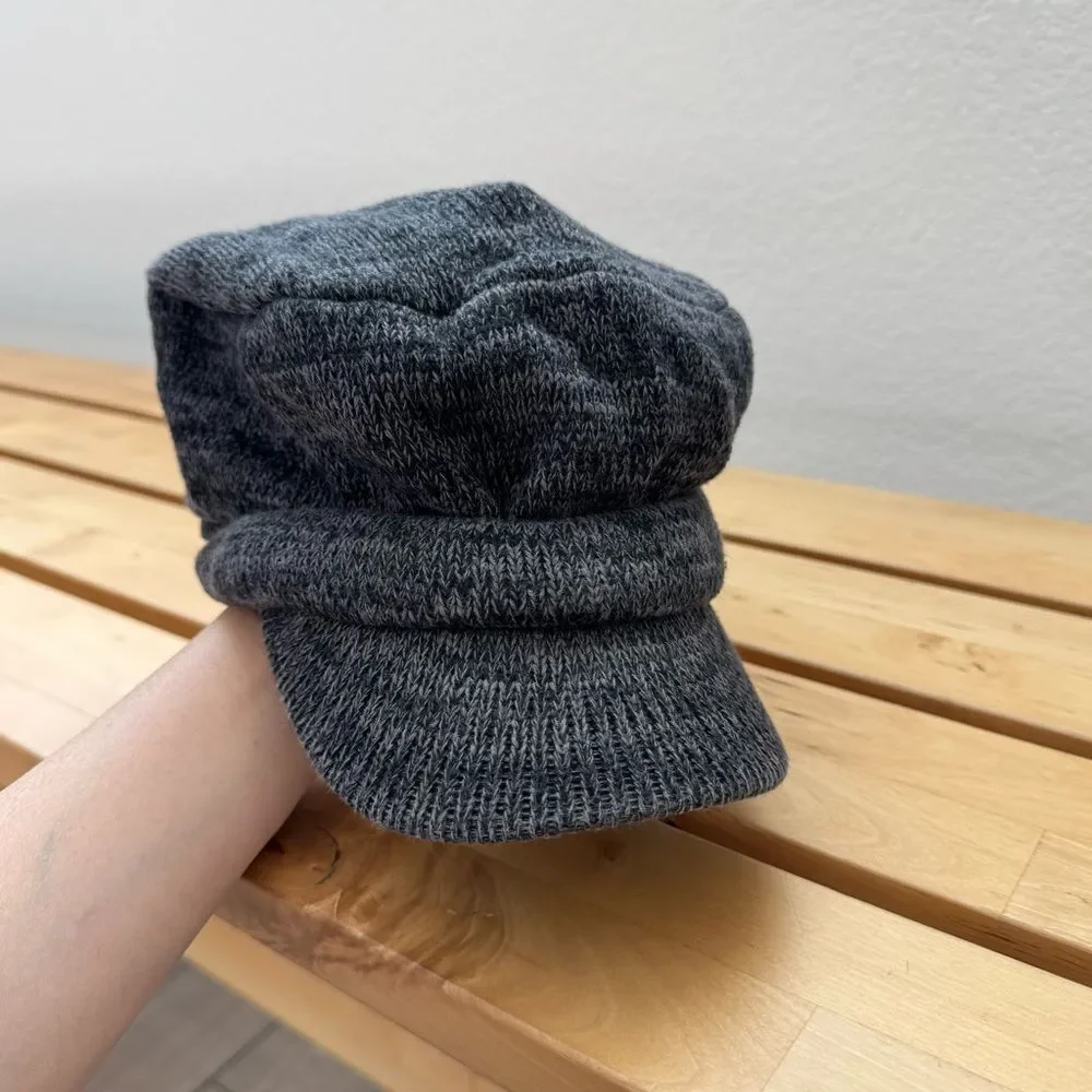 Armani‎ Exchange Women’s Charcoal Knit Cap, size Large/XLarge-G/TG